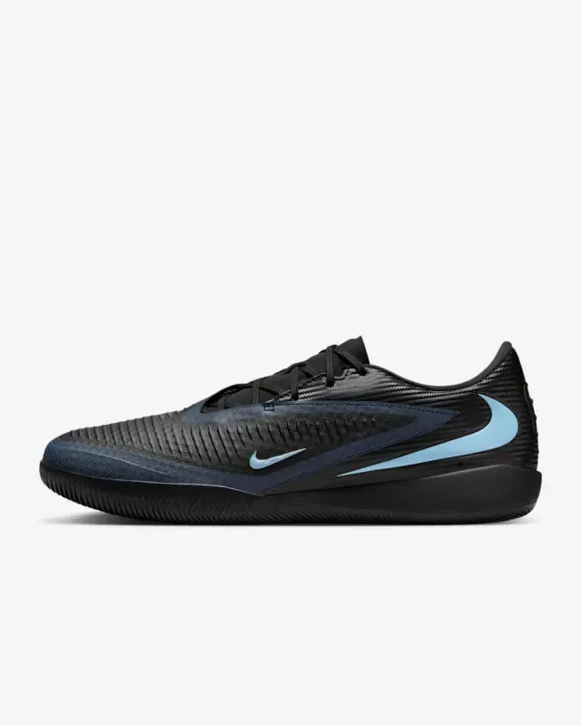 Nike Phantom 6 Low Academy IC Shadow Pack | Manchester City Shop Nike Phantom 6 Low Academy IC Shadow Pack | Manchester City Shop